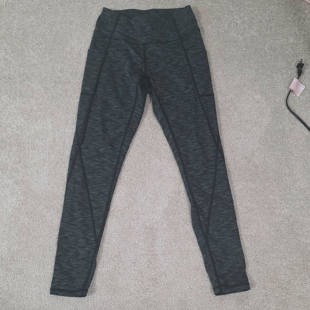 Black And Gray Patterned Athletic Workout Pants With Side Pockets Heathyoga